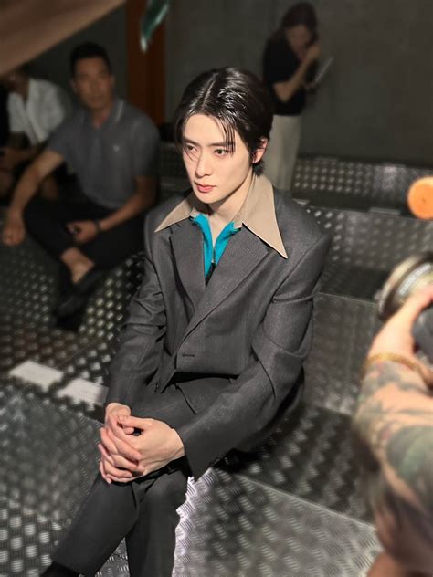 jaehyun prada.